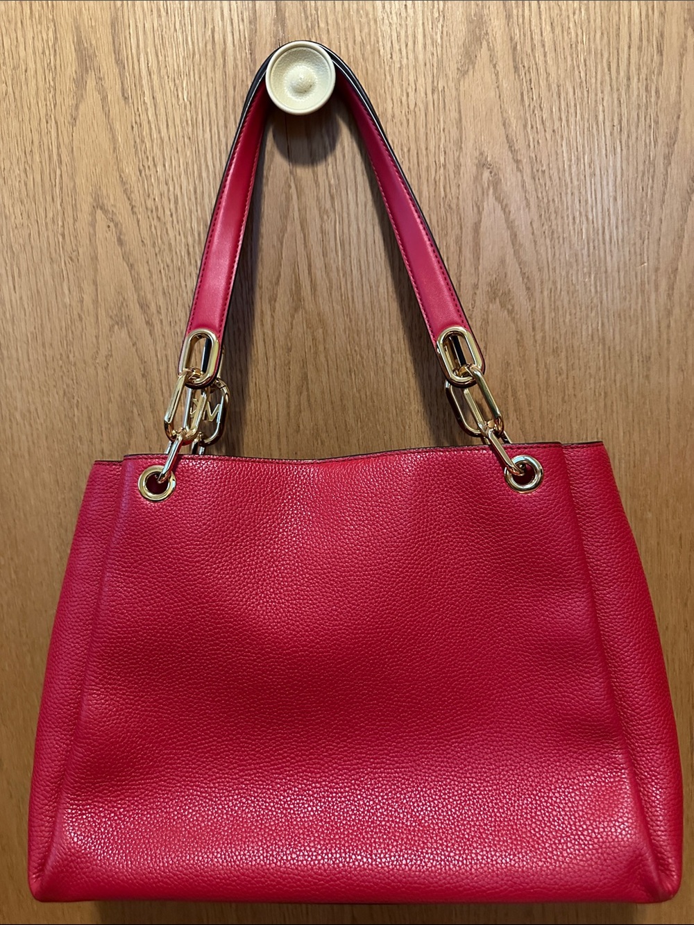 Michael Kors Red Pebbled Leather Shoulder Bag with Gold Hardware - Picture 2 of 6